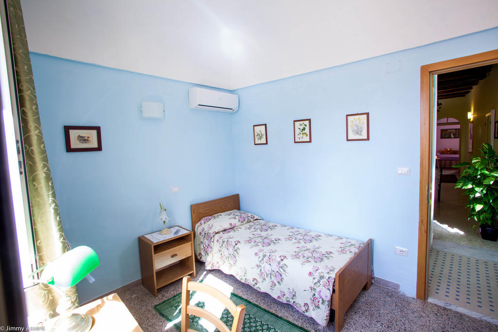 Sassari-In Hotel Cameră foto